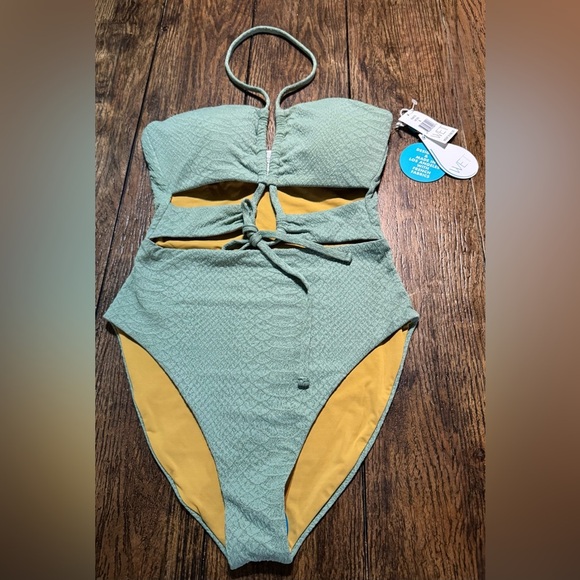 WET Designer Swimwear One Piece Moss Green Sexy Cutout Swimsuit  Size Small NWT - Picture 4 of 11